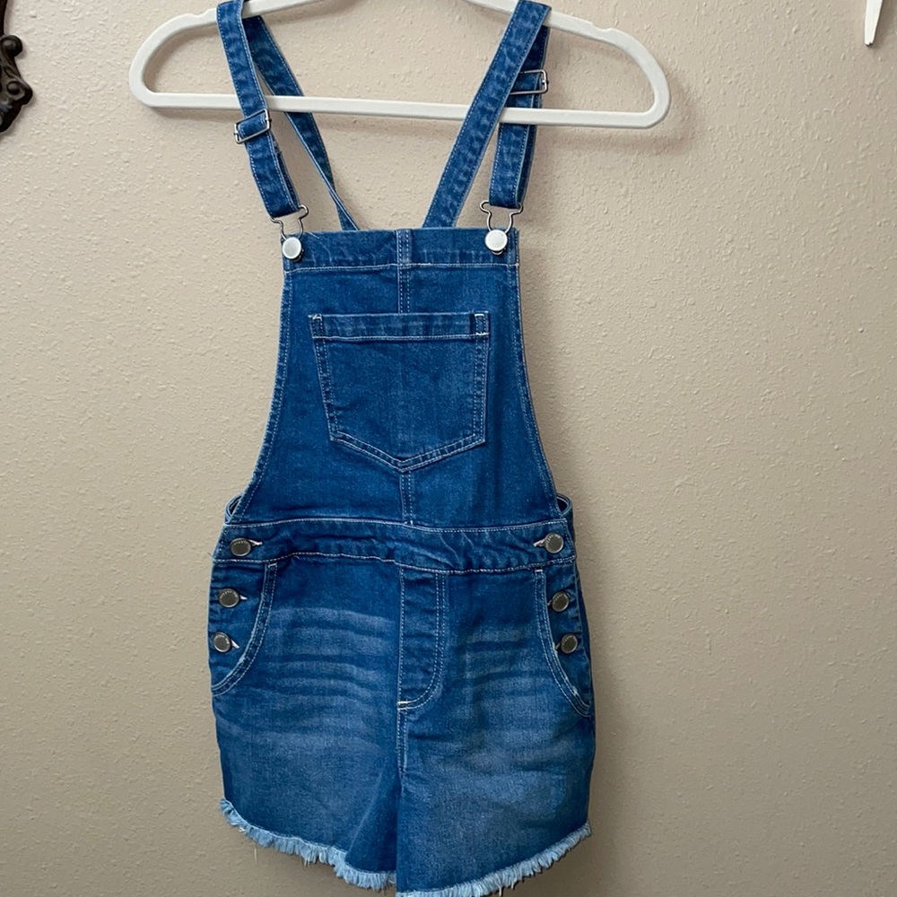 Juniors size 3 overalls, NWT size 3